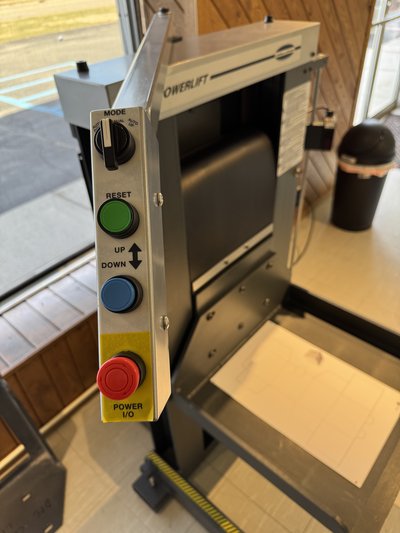 Challenge Hydraulic Paper Lift — photo 2
