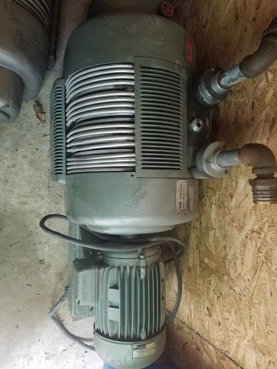 Rietschle DM 700L Rotary Vane Vacuum Pump (Unit 1) — Rietschle DM 700L 4 S (Unit 1)